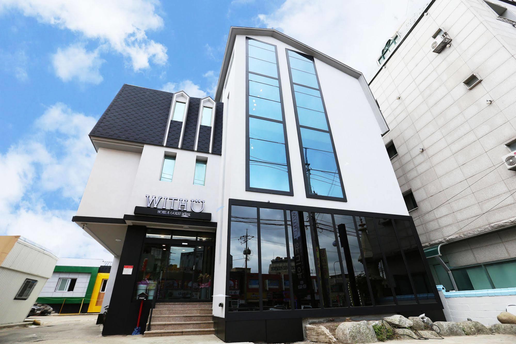 With U Hotel & Guesthouse Sokcho Dış mekan fotoğraf